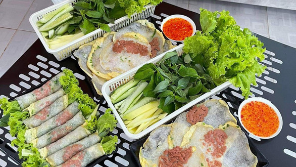 Bánh Ép Nhà Long - Huỳnh Dân Sanh