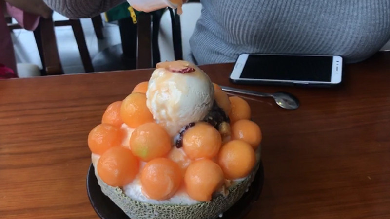 IZZIBING Snow Dessert Coffee - Bingsu