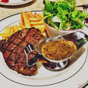 bít tết bò sốt tiêu