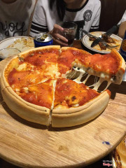 pizza nhồi