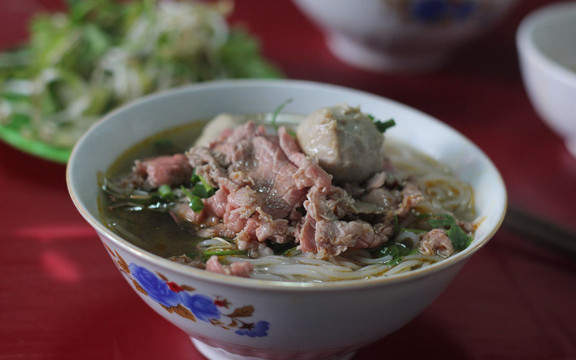 Bún Bò - Cháo Bò - Bánh Canh - Nui