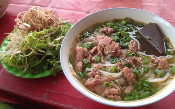 Quán Bún Mừng - Nguyễn Bỉnh Khiêm