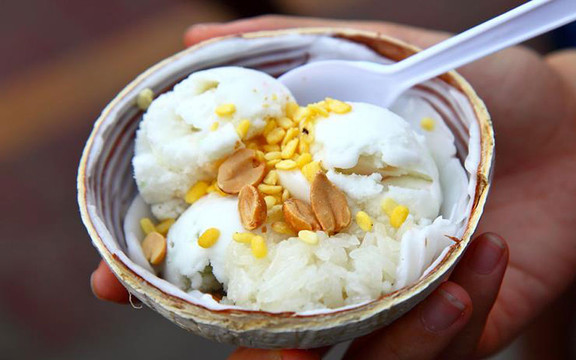 Kem Xôi Dừa