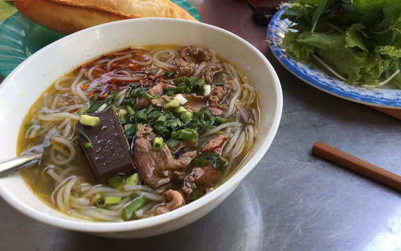 Quán Bún Thiên Phú