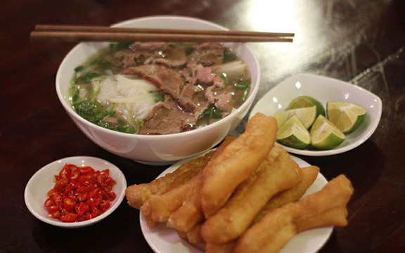 Cô Lý - Bún Bò Huế & Phở Bò