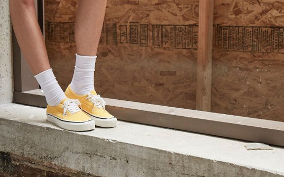 Vans - Ba Tháng Hai