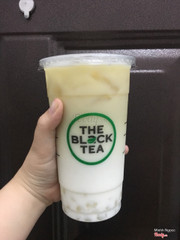 đây là màu trà oolong, trà vẫn on top đừng nói là do mình lắc lên.