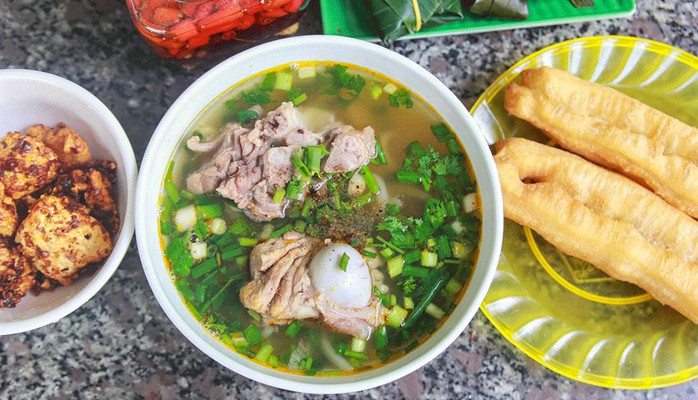 Bánh Canh Bình Dân