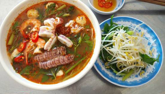 Quán Út Nhung - Cơm & Bún