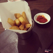 London chip
Khoai tây chiên giòn kiểu Anh dùng với mứt ớt. 50k