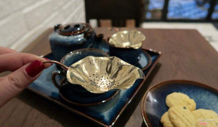 lược trà lá sen sang chảnh