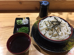 Zaru udon.