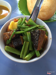 Phá lấu xào me 22k