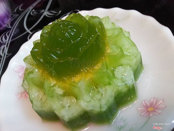 Rau câu lá dữa