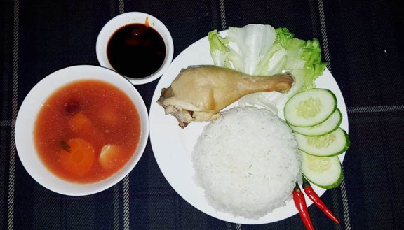 Tiệm Cơm Hùng Chảo