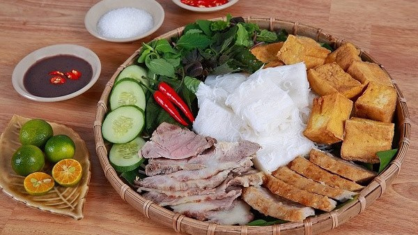 Bún Đậu Quạt Mo