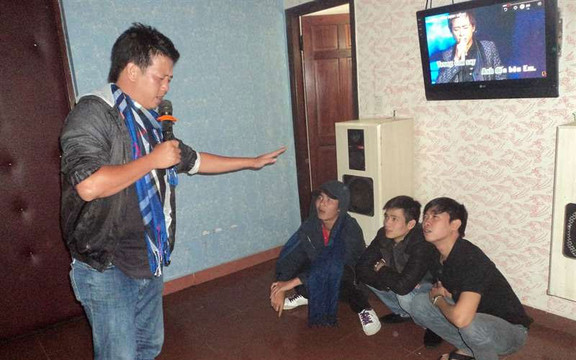 Diễm Quỳnh Karaoke