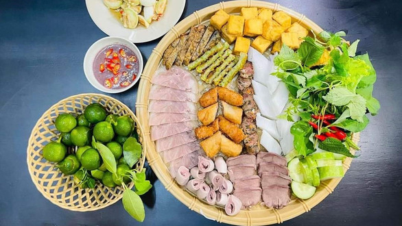 Bún Đậu Mắm Tôm Meta - Lưu Văn Viết