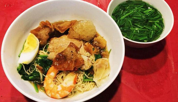 Phương Béo - Mì Vằn Thắn - 9 Hàng Chiếu