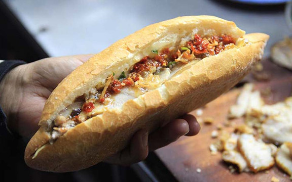 Bánh Mì Tiến Thành - Trưng Nữ Vương