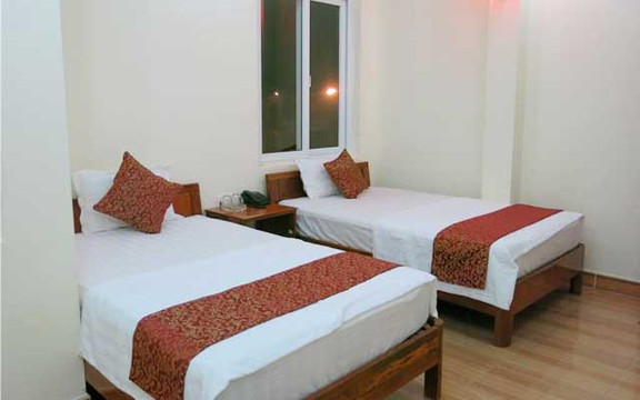 Quang Trung Hotel - Bà Triệu