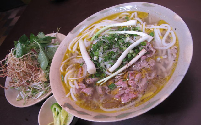 Bún Bò Mô Tê - Trần Nhật Duật