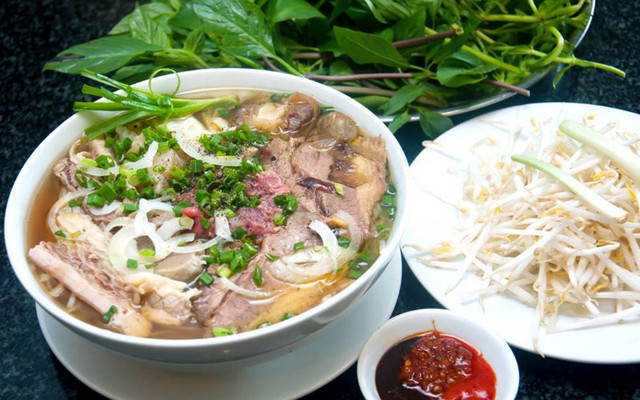 Quán Cây Mận - Phở, Bún & Cháo