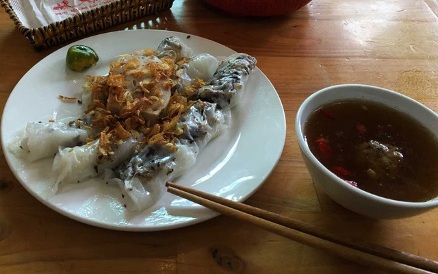 Thắm Nga - Bánh Cuốn, Bún Chả & Phở Bò