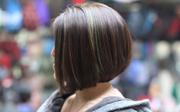 Anh & Vân - Cắt Tóc Nam Nữ