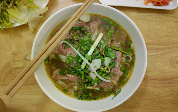 Dương Nữ - Bún & Phở