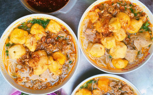 Bún Riêu & Lẩu Các Loại