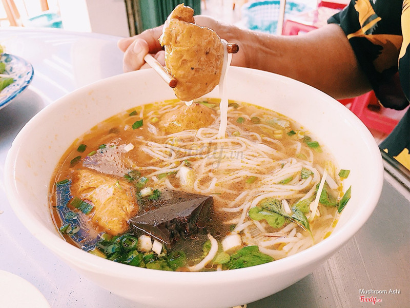 Bún chả cua