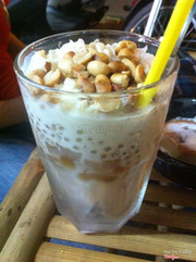 Chè nấm tuyết