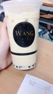 Đây là trà sữa nhài nhé. Bạn mình bảo uống cũng hơi đắng nhưng ngonn 😂🍃 Bạn mình gọi thêm topping là trân châu đen thuii, ăn nhon lắm hihii ^^