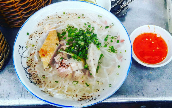 Bánh Canh Bình Dân