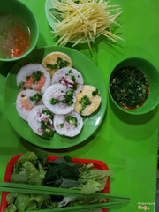 bánh căn hải sản