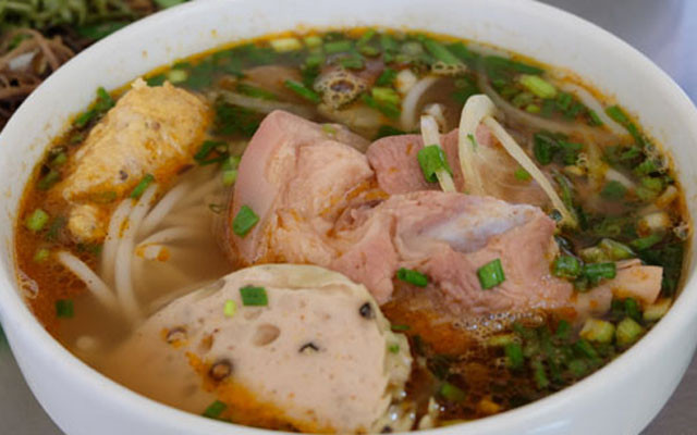 Bún Bò - Ấp Ánh Sáng