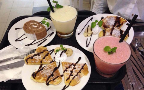 Weather Girl Coffee & Tea