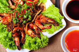 Tôm chiên giòn xốt Sambal - Prawn with Sambal