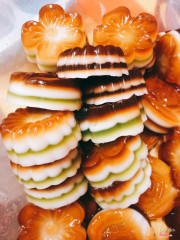 quán thêm 1 lớp rau câu lá dứa nữa thơm dã man , ăn mà ghiền