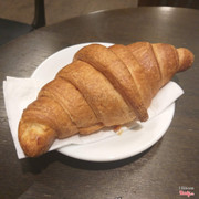 Croissant Trứng Muối