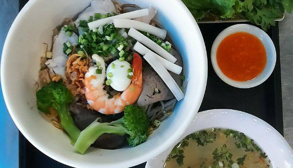 Yến Vy - Bánh Canh Cua & Hủ Tiếu Nam Vang