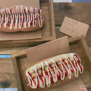 Hotdog truyền thống 20k - Phô mai 25k