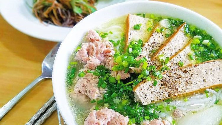 Quán Bún Sườn Mọc 139 - Trần Quốc Toản