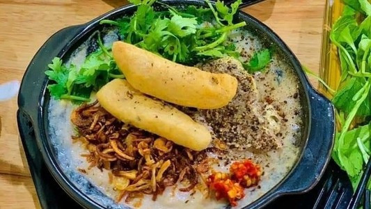 7 Quân - Bánh Canh Riêu Cua Đồng, Bún Riêu & Bún Mắm