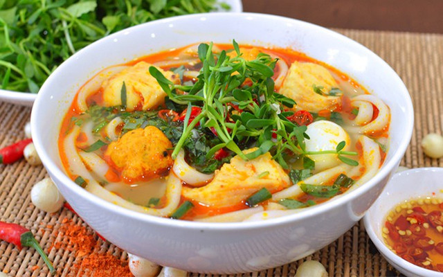 Bánh Canh Cá Lóc Trâm - Dương Văn An