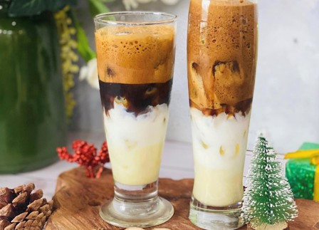 Yuky Coffee - Cà Phê Mây - Phố Chùa Vua