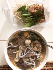 bún bò huế