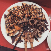 bánh waffle chocolate