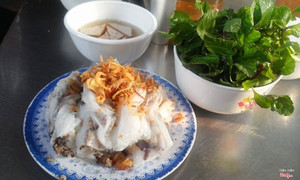 Bánh cuốn
